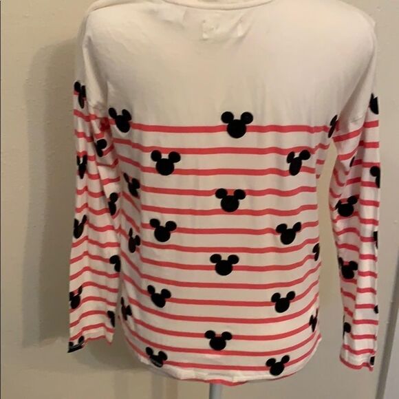 GAP Disney shirt  - Picture 4 of 4